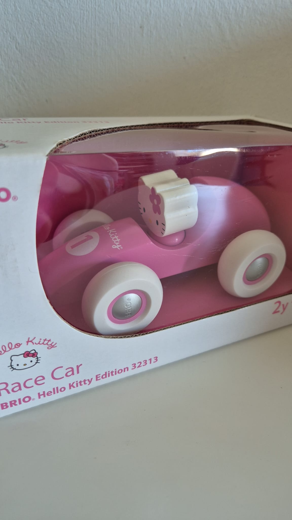 BRIO Hello Kitty Race Car – Houten Speelgoedauto – Editie 32313 – Vanaf 2 Jaar